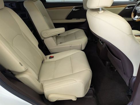 Used 2020 Lexus RX 350L FWD w/ Premium Package image 37