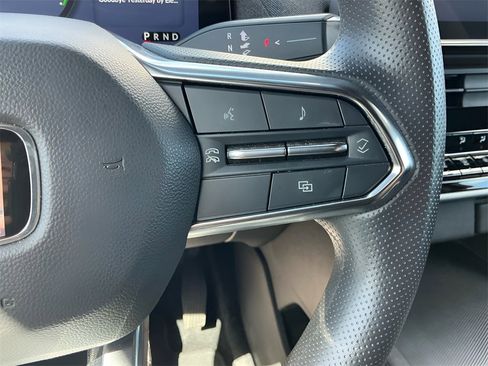 Certified 2024 Honda Prologue EX image 25