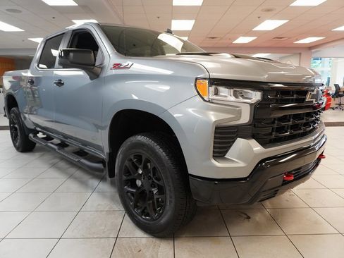 Used 2025 Chevrolet Silverado 1500 LT Trail Boss w/ Protection Package image 15