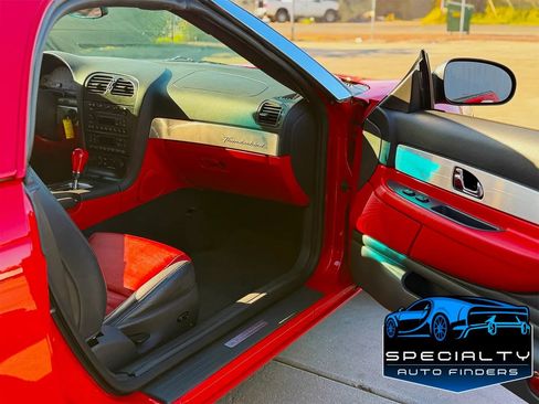 Used 2002 Ford Thunderbird RWD image 14