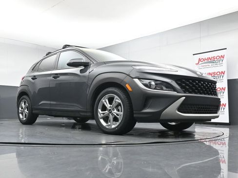 Used 2023 Hyundai Kona SEL FWD image 32