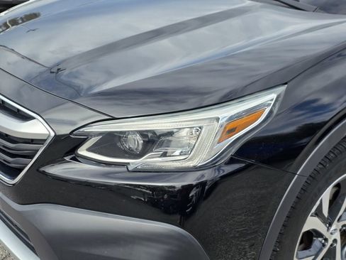 Certified 2022 Subaru Outback Limited image 6