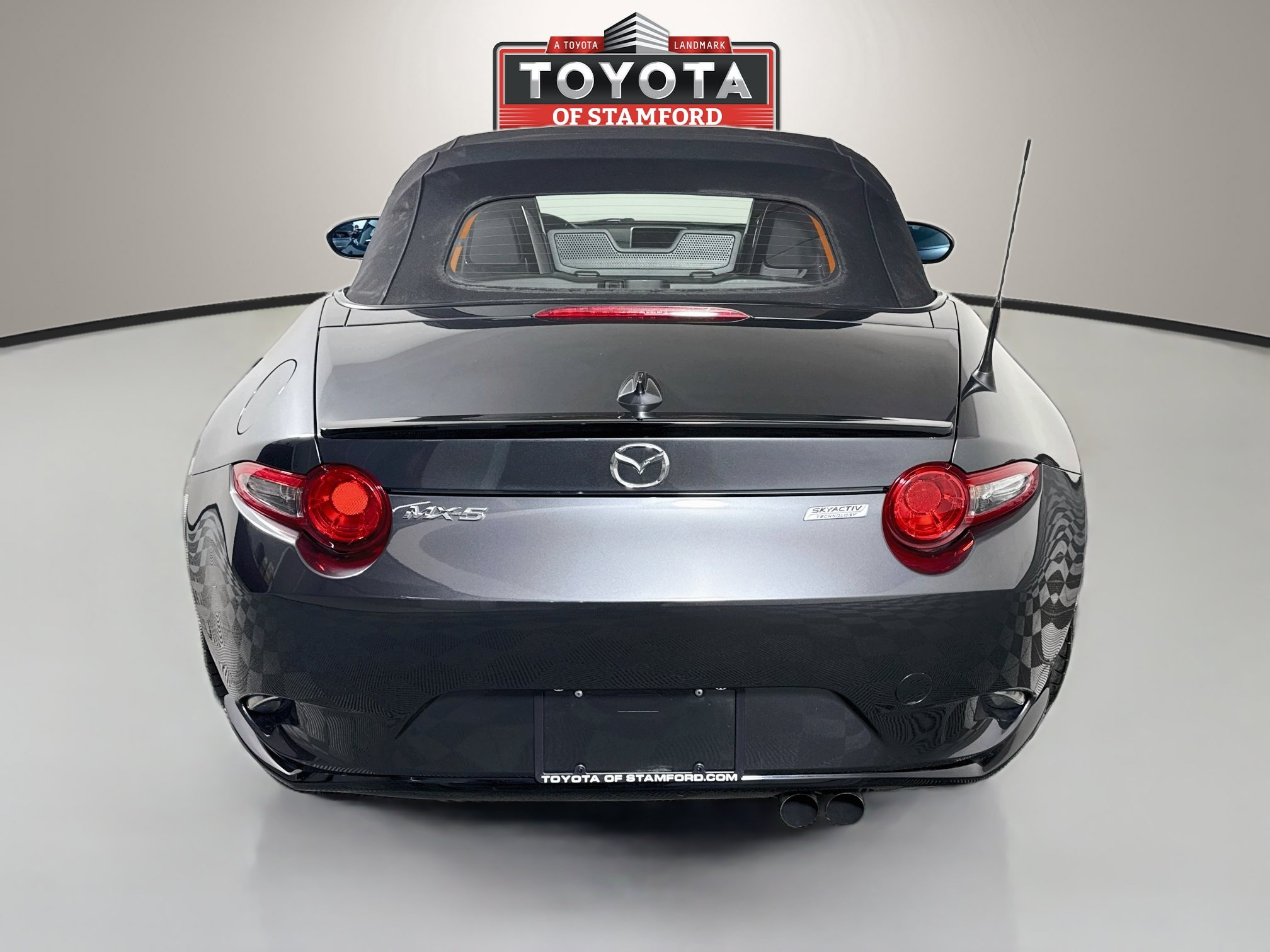 Used 2016 MAZDA MX-5 Miata Club w/ Brembo/BBS Package RWD image 6