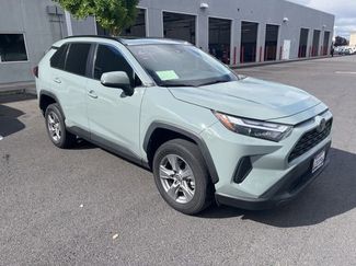 Used 2022 Toyota RAV4 XLE w/ Convenience Package video 1