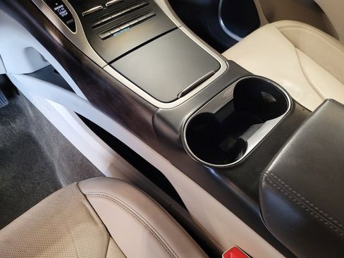 Used 2016 Lincoln MKX Reserve w/ Technology Package image 26