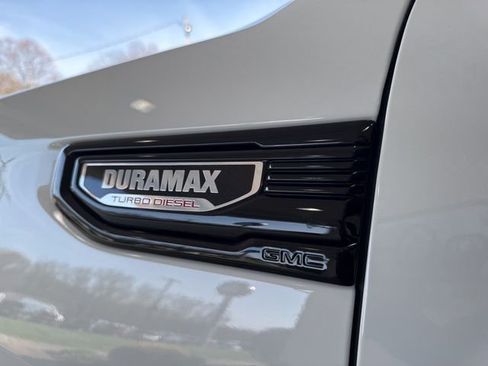 Used 2023 GMC Sierra 1500 Elevation w/ Preferred Package image 39