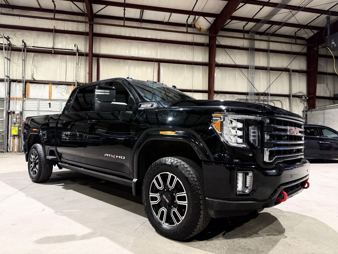 Used 2023 GMC Sierra 2500 AT4 w/ AT4 Preferred Package AWD/4WD image 1