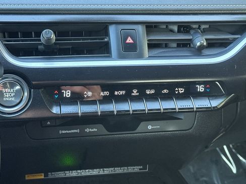 Used 2022 Lexus UX 200 UX 200 image 20