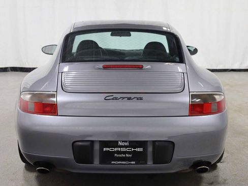 Used 2001 Porsche 911 Carrera image 7