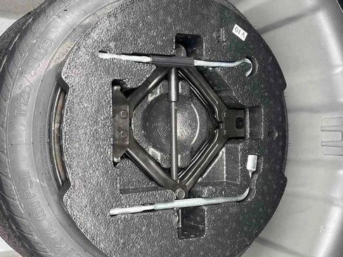 Used 2007 Hyundai Azera Limited image 39