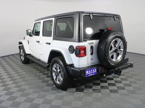 Used 2020 Jeep Wrangler Unlimited Sahara image 22