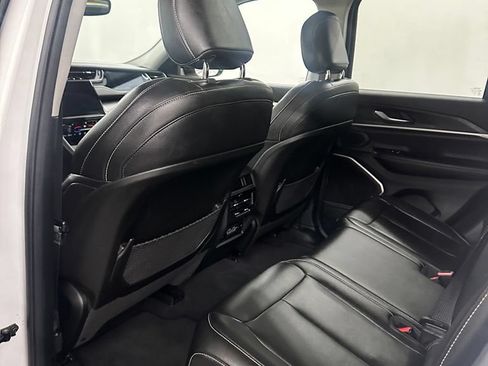 Used 2023 Jeep Grand Cherokee 4WD 4xe image 25