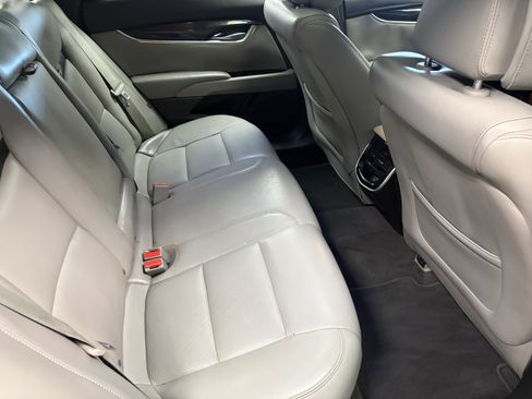 Used 2013 Cadillac XTS Luxury w/ Driver Awareness Package FWD image 13