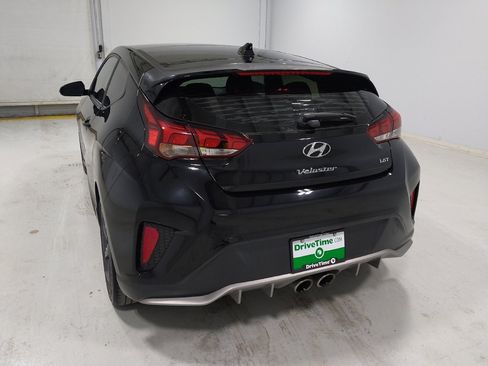 Used 2019 Hyundai Veloster Turbo image 6