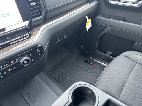 New 2026 Chevrolet Silverado 1500 LT image 21