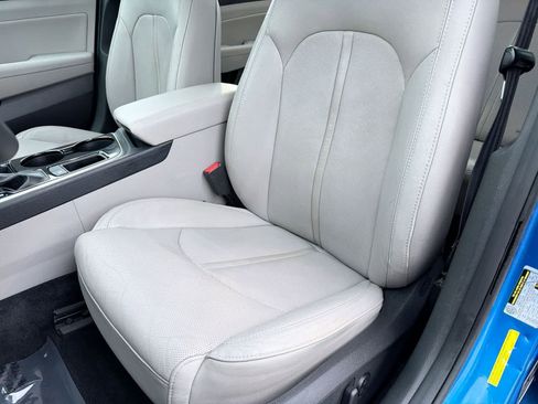 Used 2018 Hyundai Sonata Limited image 17