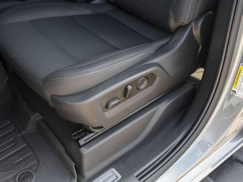 Used 2025 GMC Sierra 1500 Elevation RWD image 11