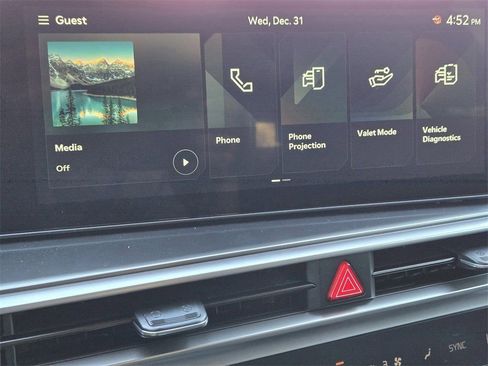 New 2026 Kia Sorento S w/ S Panoramic Sunroof Package FWD image 3