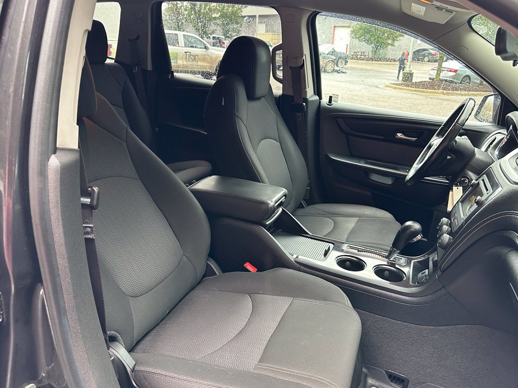 Used 2015 Chevrolet Traverse LT FWD image 24