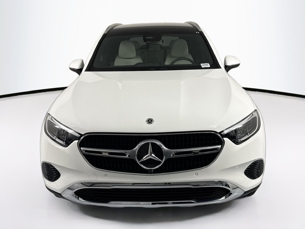 Certified 2026 Mercedes-Benz GLC 300 4MATIC image 2