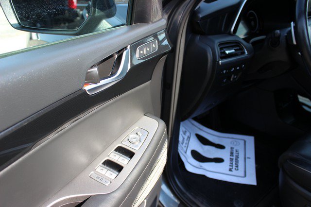 Used 2022 Hyundai Palisade Limited AWD/4WD image 4