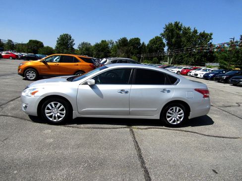 Used 2013 Nissan Altima 2.5 S image 4