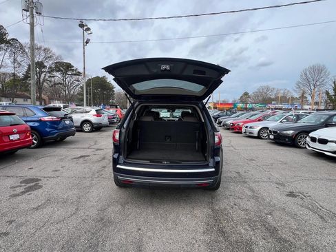 Used 2016 GMC Acadia SLT w/ Open Road Package image 9