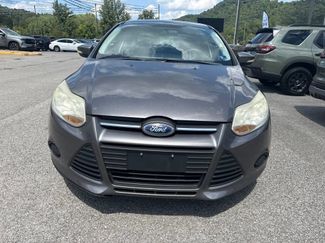 Used 2013 Ford Focus SE FWD video 2