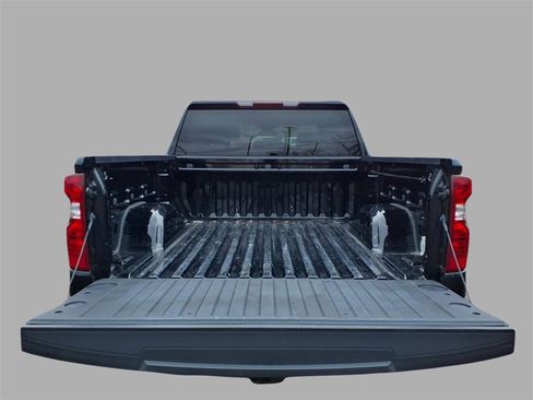 Used 2023 Chevrolet Silverado 1500 LT image 12