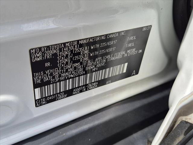 Used 2021 Toyota RAV4 XLE AWD/4WD image 20