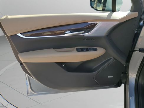 New 2025 Cadillac XT6 Premium Luxury w/ Platinum Package image 28