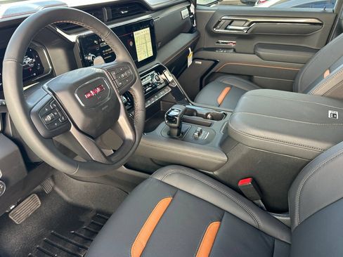 New 2026 GMC Sierra 1500 AT4 w/ AT4 Premium Package AWD/4WD image 7