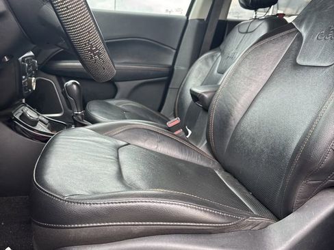 Used 2021 Jeep Compass Limited w/ Sun and Sound Group image 10