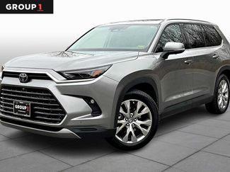 Used 2025 Toyota Grand Highlander AWD Hybrid video 1