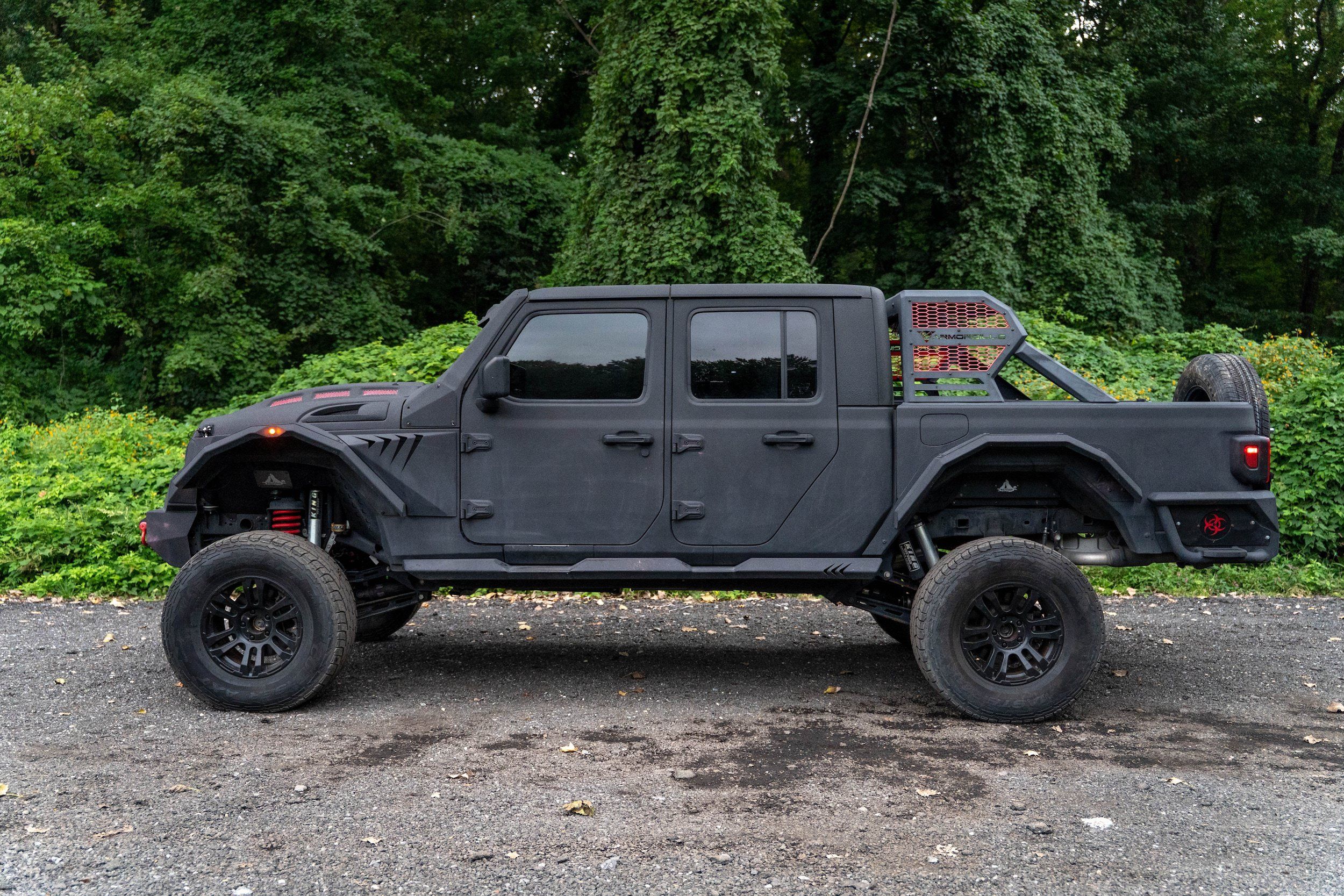 Used 2022 Jeep Gladiator Sport AWD/4WD image 4