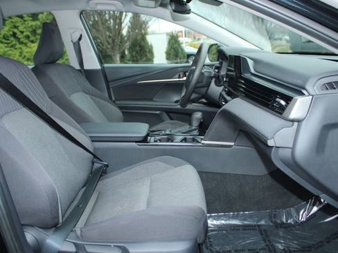 Used 2025 Toyota Camry LE FWD image 12