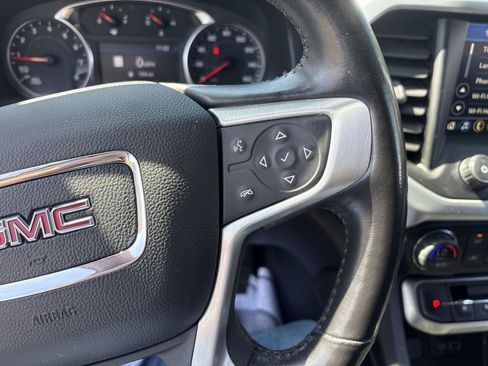 Used 2021 GMC Acadia SLT w/ Preferred Package AWD/4WD image 19