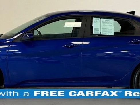 Certified 2023 Hyundai Elantra SEL w/ Cargo Package FWD image 2