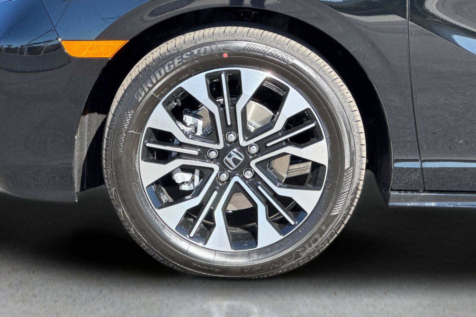 New 2027 Honda Odyssey Elite image 33