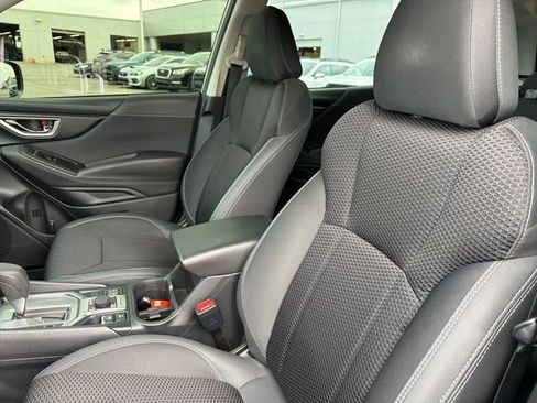 Certified 2023 Subaru Forester Premium AWD/4WD image 20