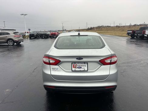 Used 2014 Ford Fusion S image 8