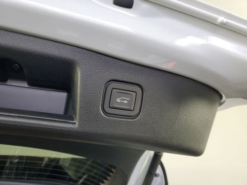 New 2026 Chevrolet Blazer EV SS image 32