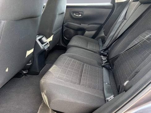 Certified 2025 Honda HR-V LX image 13