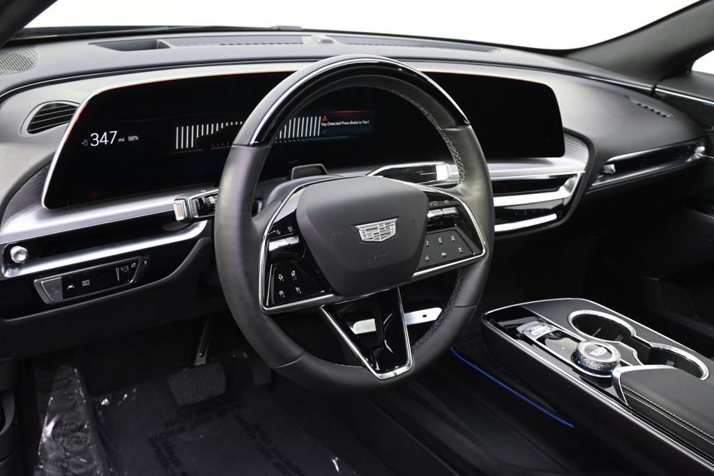 New 2026 Cadillac Lyriq Luxury w/ LPO, Floor Liner Package AWD/4WD image 11