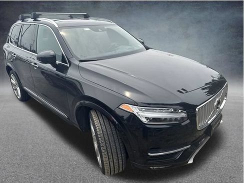 Used 2017 Volvo XC90 T6 Inscription w/ Vision Package AWD/4WD image 5