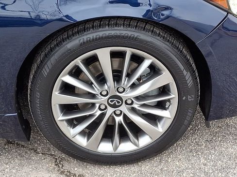 Used 2022 INFINITI Q50 Luxe w/ Cargo Package image 6