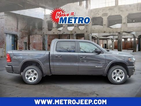 New 2026 RAM 1500 Big Horn AWD/4WD image 1