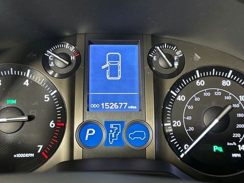 Used 2017 Lexus GX 460 Premium image 18