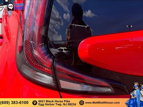 Used 2023 Kia Soul LX w/ LX Technology Package FWD image 27