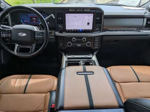 Used 2024 Ford F250 Platinum w/ Tremor Off-Road Package AWD/4WD image 15